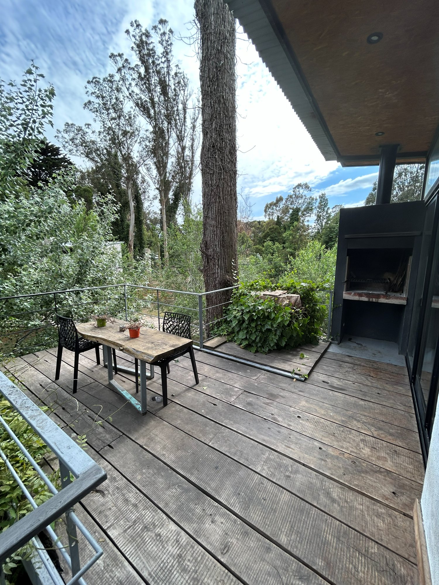 Utopía 1, terraza y parrilla